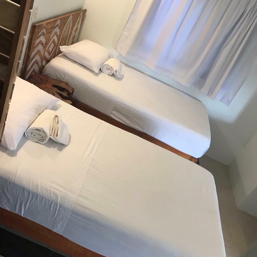 Experiencia Surf Camp Hostel Brisas de Zicatela Ngoại thất bức ảnh