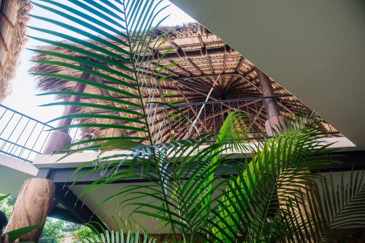 Experiencia Surf Camp Hostel Brisas de Zicatela Ngoại thất bức ảnh